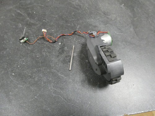 Roue gauche pour aspirateur - gauche,